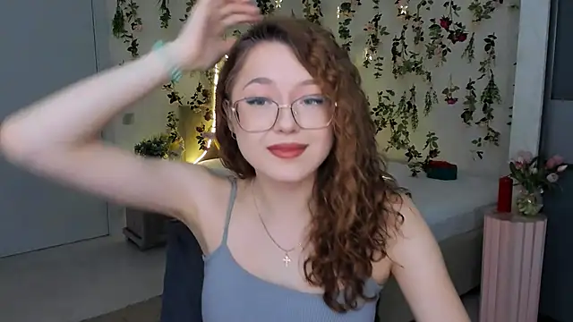 SereneFlame online show from 03/18/26, 04:10