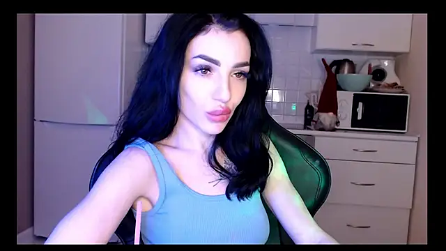 Snapshot of NancyLovee_ chatting on 12/07/24, 12:30 NancyLovee online show from 12/07/24, 12:30