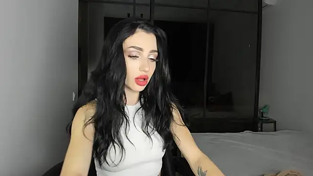 Snapshot of NancyLovee_ chatting on 09/11/25, 04:07 NancyLovee online show from 09/11/25, 04:07