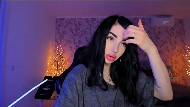 Snapshot of NancyLovee_ chatting on 07/03/26, 03:07 NancyLovee online show from 07/03/26, 03:07