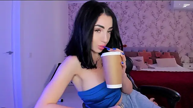 Snapshot of NancyLovee_ chatting on 07/27/26, 02:02 NancyLovee online show from 07/27/26, 02:02