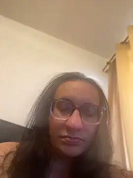 gloria7v05 online show from 04/15/26, 02:24