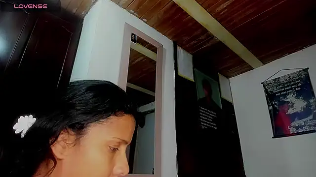 Nenita Hot  online show from 10/05/25, 09:56