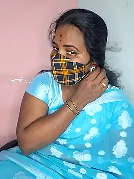 Snapshot of anitha906 chatting on 10/07/25, 04:37 anitha906 online show from 10/07/25, 04:37