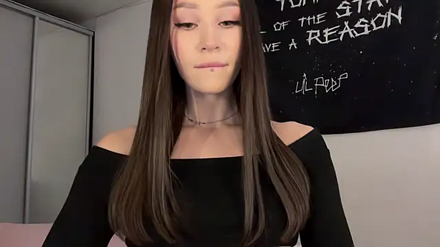 ur molly online show from 04/02/26, 01:47