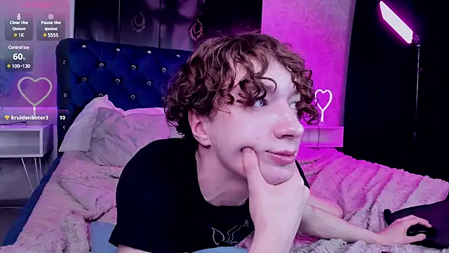 TrevorBenson online show from 01/28/25, 04:52