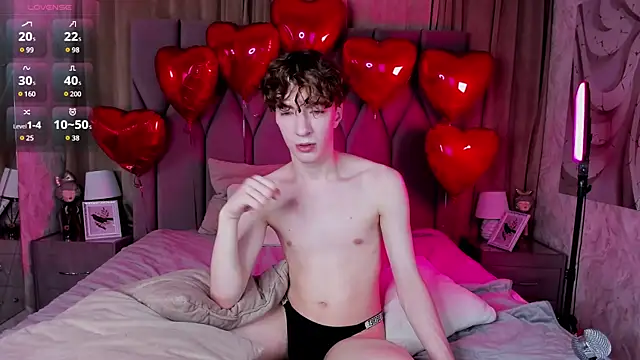 TrevorBenson online show from 02/12/25, 01:48