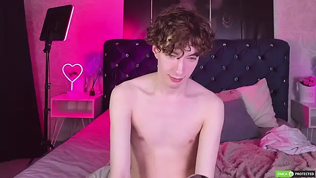 TrevorBenson online show from 03/22/25, 05:41