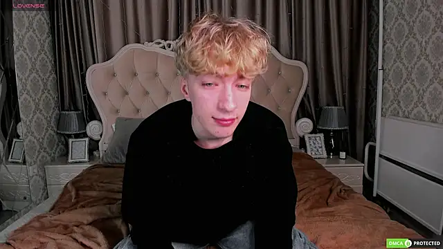 TrevorBenson online show from 10/08/25, 03:04