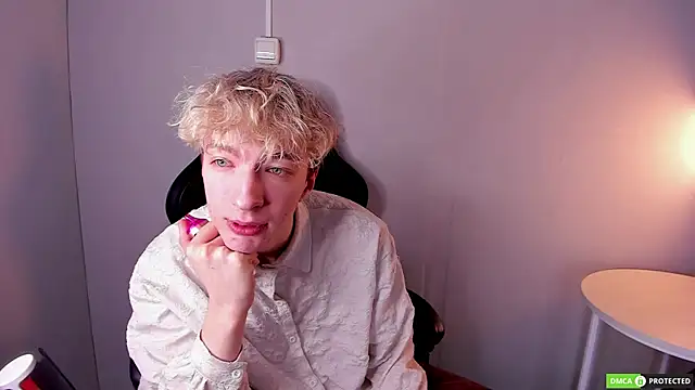 TrevorBenson online show from 01/06/26, 04:16