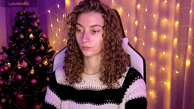 lady curls online show from 12/28/24, 11:16