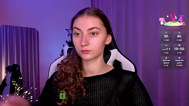 lady curls online show from 12/14/25, 08:57