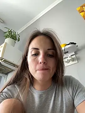 Snapshot of AmiLavs chatting on 10/04/25, 10:35 AmiLavs online show from 10/04/25, 10:35