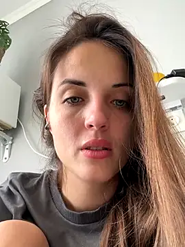 Snapshot of AmiLavs chatting on 10/30/25, 07:21 AmiLavs online show from 10/30/25, 07:21