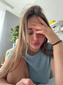 AmiLavs online show from 03/18/26, 10:07