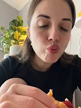 AmiLavs online show from 03/20/26, 09:47