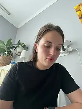 AmiLavs online show from 06/26/26, 12:09