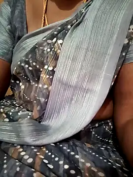 Pavitra78 online show from 03/09/25, 09:13