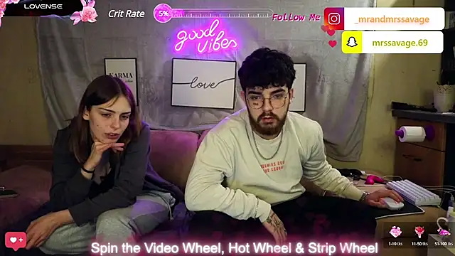 Snapshot of MrAndMrsSavage chatting on 01/26/25, 11:29 MrAndMrsSavage online show from 01/26/25, 11:29