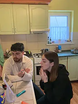 Snapshot of MrAndMrsSavage chatting on 02/09/25, 02:18 MrAndMrsSavage online show from 02/09/25, 02:18