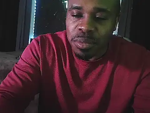 Snapshot of Dcrush17 chatting on 01/13/25, 04:39 Dcrush17 online show from 01/13/25, 04:39