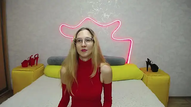 KlaryBrait online show from 10/10/25, 11:20