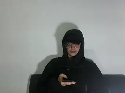 creamyadvisor01 online show from 01/05/25, 11:48