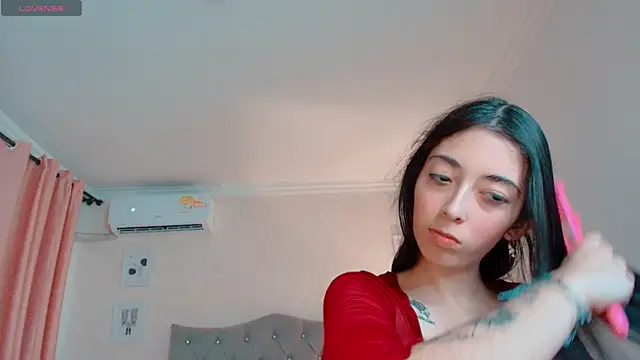 brooklove doll online show from 11/03/25, 09:48