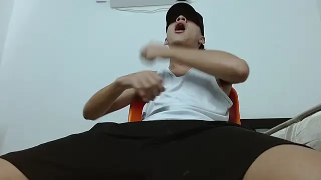 Macho Dom online show from 03/08/26, 10:52