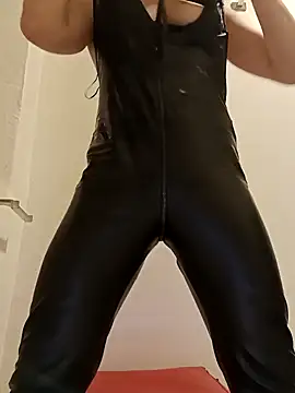 VanessaBraun online show from 01/15/25, 09:41