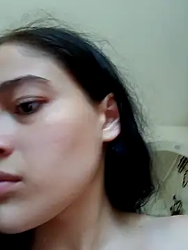 Snapshot of Virgin_Pussy_Love chatting on 06/15/26, 03:25 Virgin Pussy Love online show from 06/15/26, 03:25