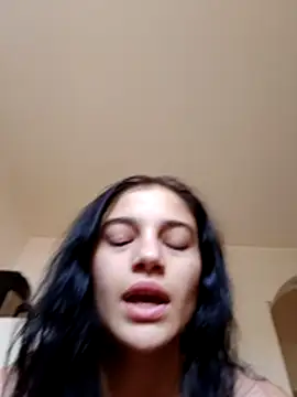 Virgin Pussy Love online show from 06/25/26, 01:59