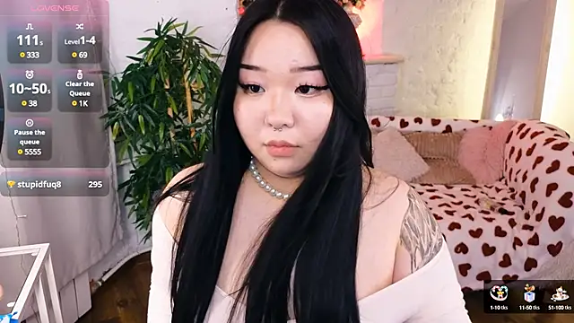 Snapshot of mei_honey_ chatting on 02/28/25, 05:59 mei honey online show from 02/28/25, 05:59