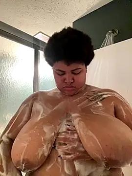 Snapshot of Ectorius chatting on 10/01/25, 01:06 Ectorius online show from 10/01/25, 01:06