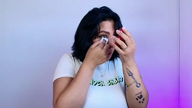 Snapshot of Pauilina chatting on 01/23/25, 01:35 Pauilina online show from 01/23/25, 01:35