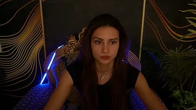 Snapshot of ValeryRoyale chatting on 01/29/25, 02:10 ValeryRoyale online show from 01/29/25, 02:10