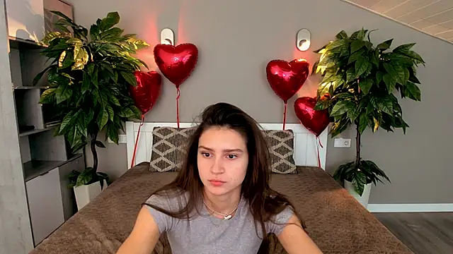 Snapshot of ValeryRoyale chatting on 02/17/25, 08:09 ValeryRoyale online show from 02/17/25, 08:09