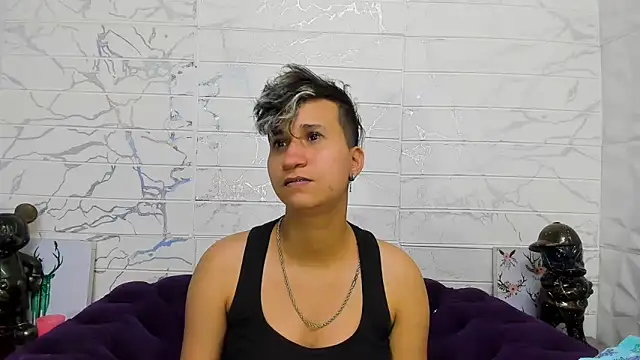 Im Milan Rs online show from 02/18/25, 06:37