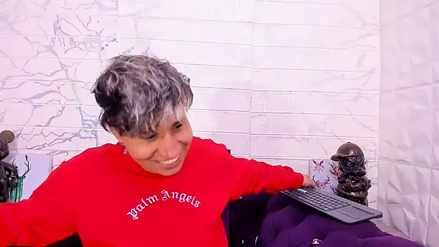 Im Milan Rs online show from 02/19/25, 09:50