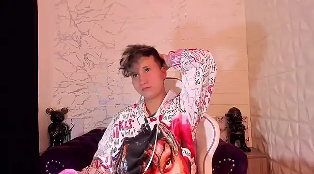 Im Milan Rs online show from 03/05/25, 06:54