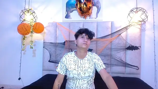 Im Milan Rs online show from 10/31/25, 07:59