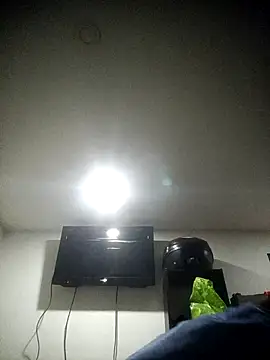 Snapshot of jeremiabello chatting on 09/18/25, 06:04 jeremiabello online show from 09/18/25, 06:04