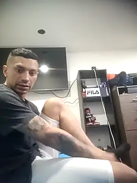 Snapshot of jeremiabello chatting on 10/26/25, 06:41 jeremiabello online show from 10/26/25, 06:41