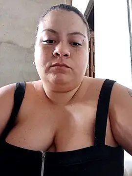 Snapshot of carola_hotwife chatting on 09/20/25, 11:33 carola hotwife online show from 09/20/25, 11:33