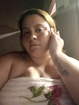 Snapshot of carola_hotwife chatting on 10/03/25, 09:56 carola hotwife online show from 10/03/25, 09:56