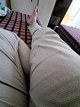 Snapshot of hot_telugu_dickK07 chatting on 02/18/25, 08:16 hot telugu dickK07 online show from 02/18/25, 08:16