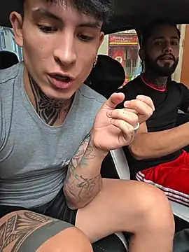 Snapshot of christangel_96_ chatting on 10/28/25, 05:26 christangel 96 online show from 10/28/25, 05:26