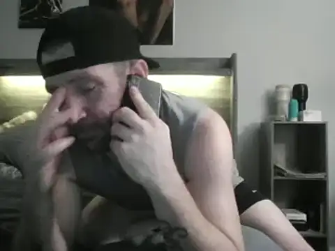 Snapshot of Edward_LongCock chatting on 12/29/24, 09:41 Edward LongCock online show from 12/29/24, 09:41