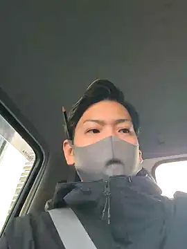 Snapshot of da--------i chatting on 12/03/24, 10:40 da--------i online show from 12/03/24, 10:40