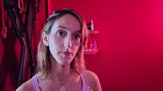 Ambar Roux  online show from 01/13/26, 01:22